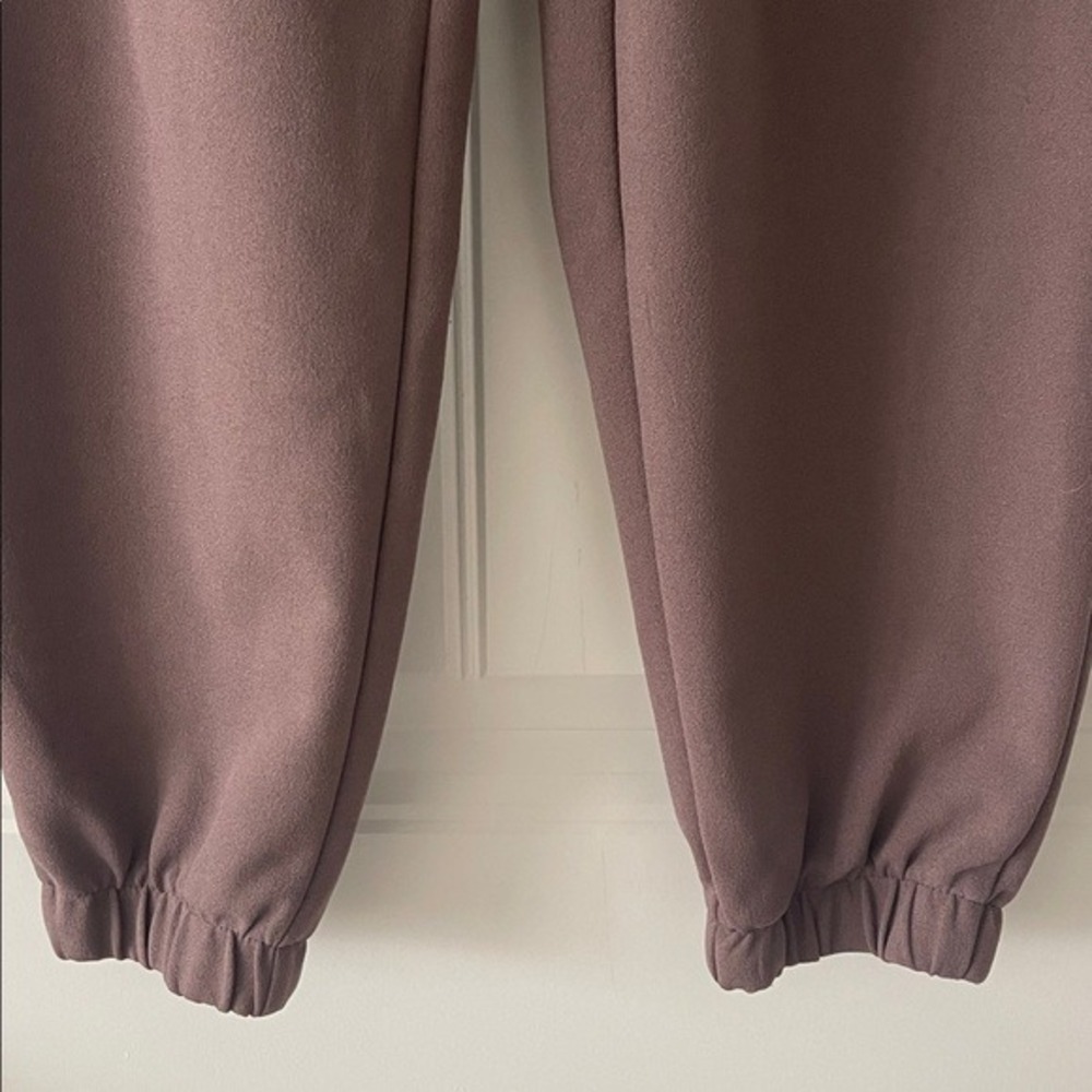 Womens Muted Plum Cargo Jogger Pants Small - Picture 5 of 8